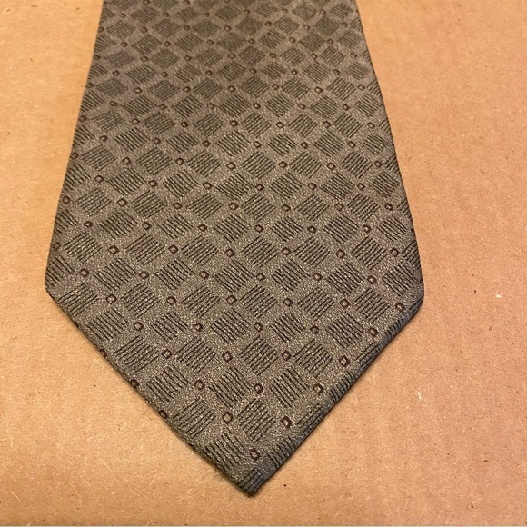 KETCH Mens Green Geometric Silk Tie Necktie - Picture 1 of 5